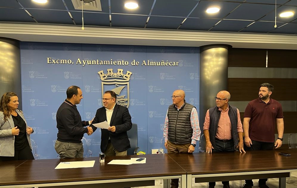 El Ayuntamiento de Almuñécar da una subvención de 12.000 euros a la Junta Central de Usuarios de los Ríos Verde, Seco y Jate 
